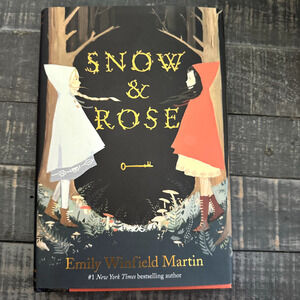 Snow & Rose by Emily Winfield Martin (2017, Hardcover) First Edition